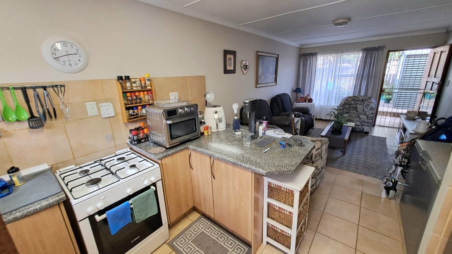 2 Bedroom Property for Sale in Fleurdal Free State